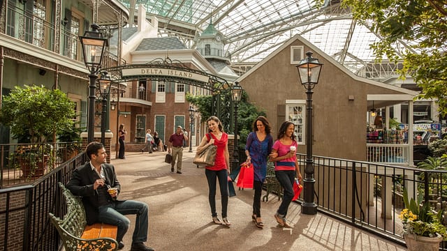 Shops along the indoor Delta Island streets at Gaylord Opryland